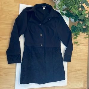 Venus half lace black pea coat